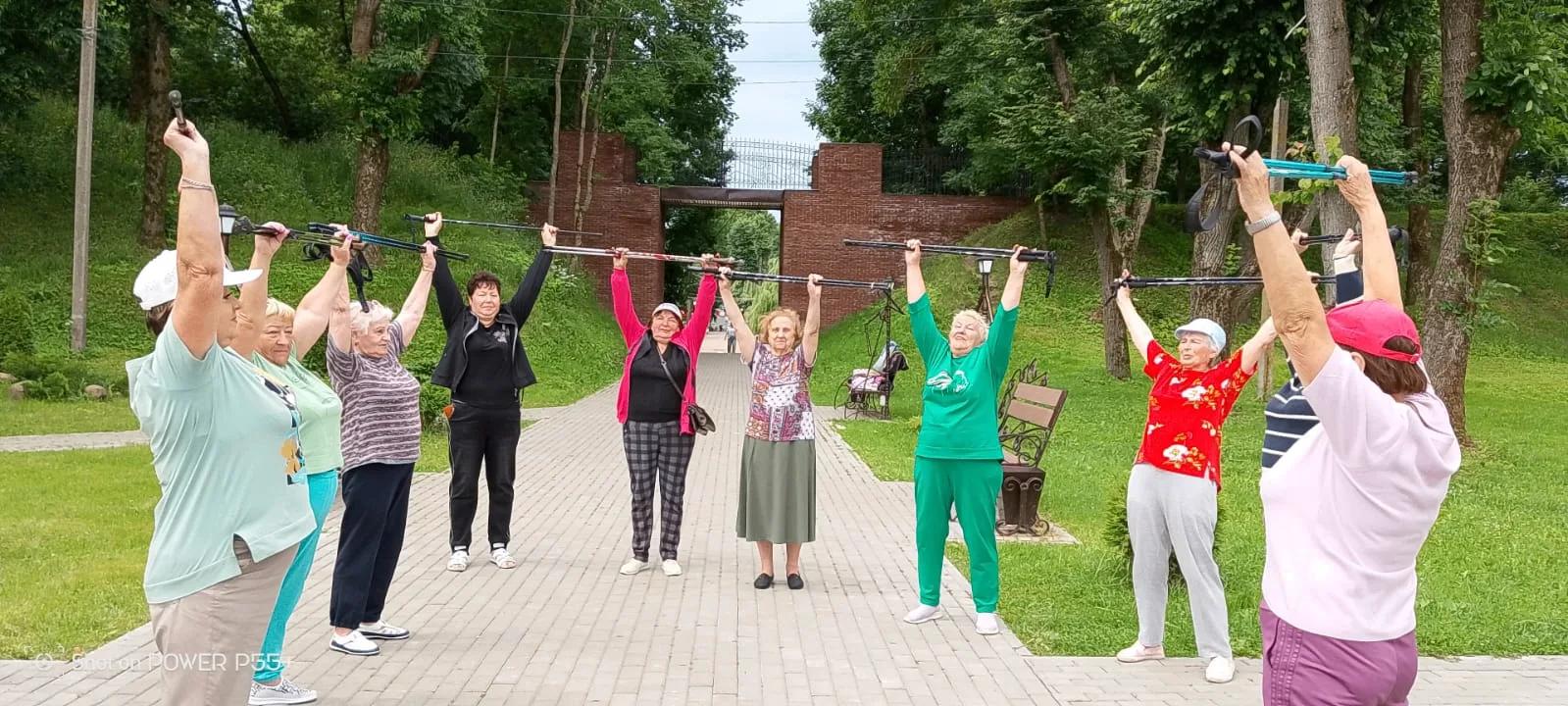 Более 69 тысяч смолян приняли участие в программе «Активное долголетие»