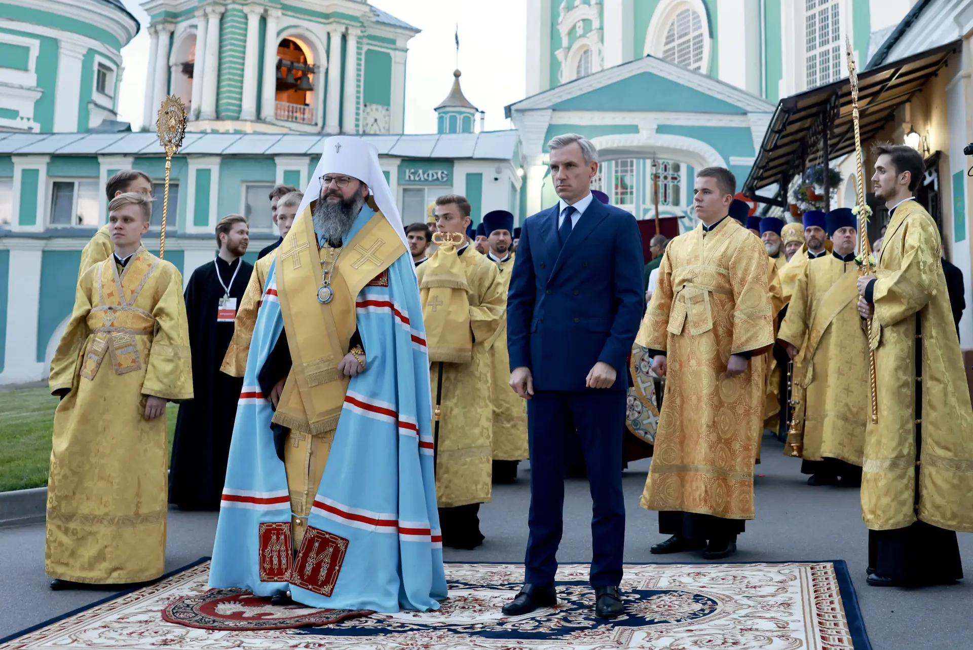 Василий Анохин: Сегодня в Смоленск прибыла величайшая христианская святыня - десница святителя Спиридона Тримифунтского